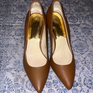 Michael Kors Tan Pointed Toe Heels